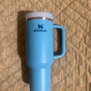 Pool Stanley